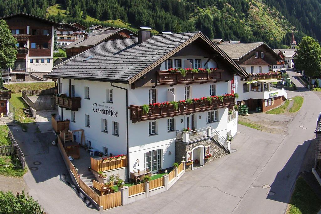 Apartments Gannerhof Obertilliach Exterior foto